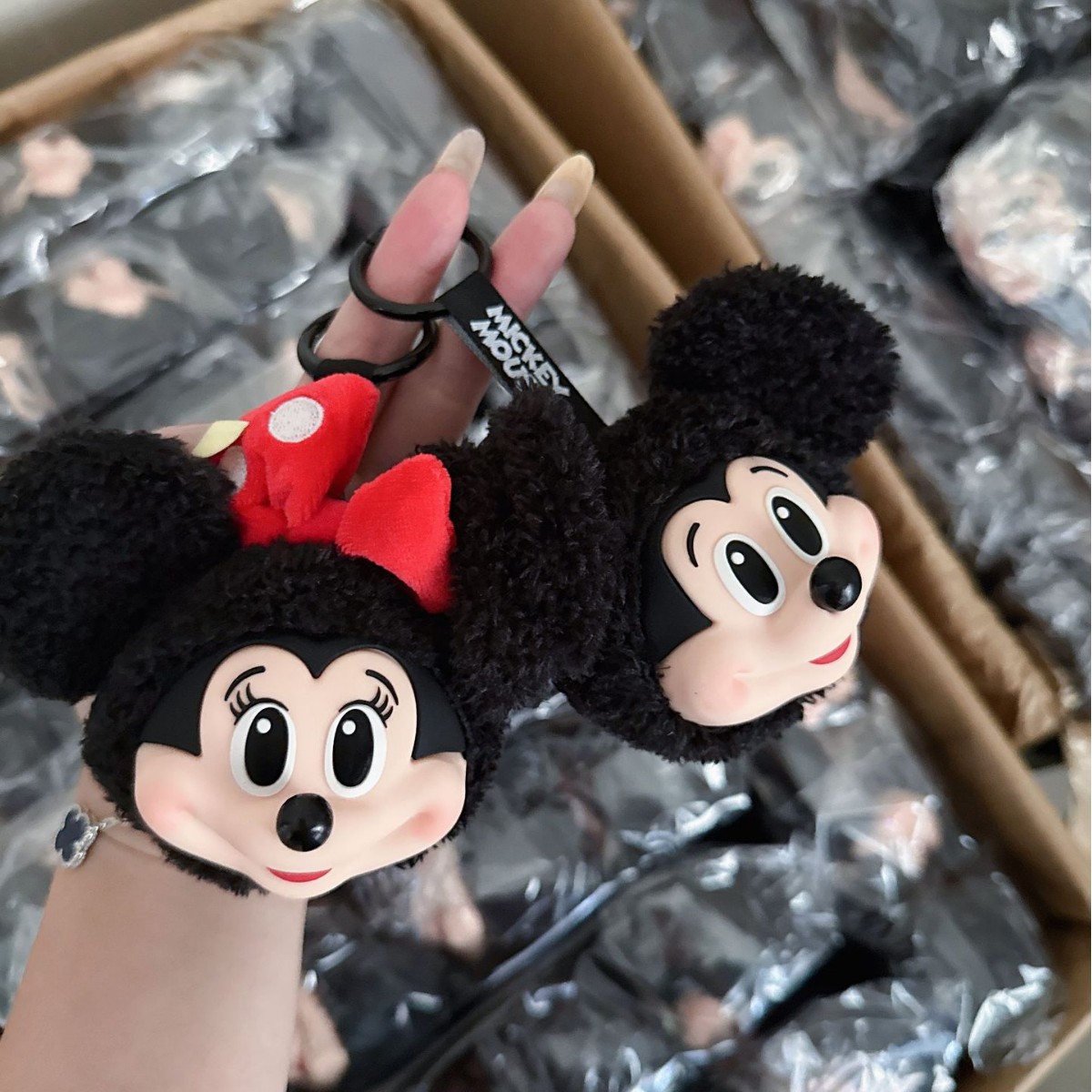 Mickey Minnie Plush Doll Keych - Anime Merchandise Gift 评论和价格